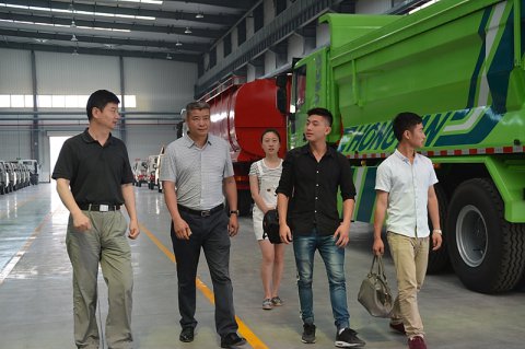实地考察企业 安置学生放心